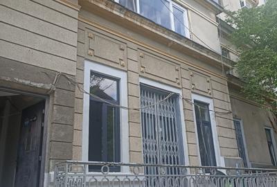 Apartament cu farmec interbelic într-o vilă  situată în inima Capitalei - 5