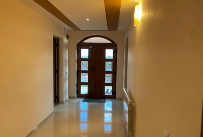 Casă individuală cu 5 camere în Exterior Sud