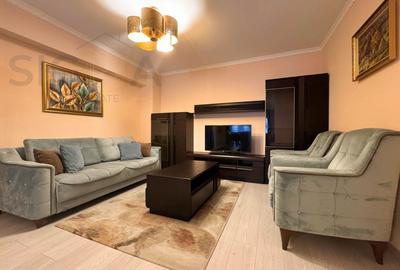 Apartament cu 3 camere semidecomandat, mobilat în Semicentral