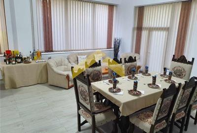 Casa pe colt cu teren de 2464 mp in ZONA MICALACA - 16