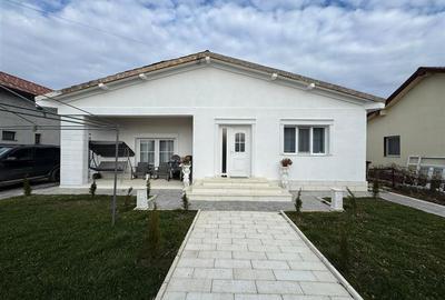 Casă individuală cu 4 camere în Vânători