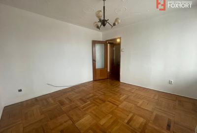 Apartament cu 2 camere, etaj 3, zona Podgoria - Arad - 10