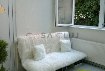 3 Camere curte si loc de parcare, langa Primarie - 2