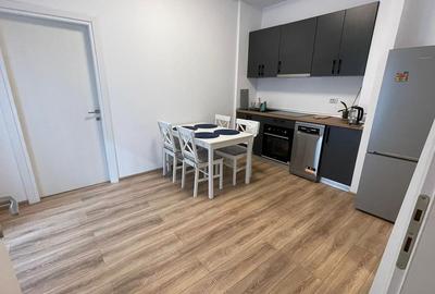 Apartament cu 2 camere semidecomandat în Iancului
