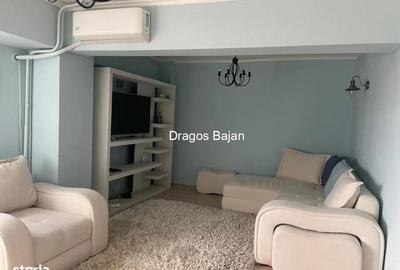 Apartament cu 3 camere, mobilat în P-ța Romană