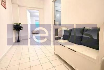 Apartament cu 3 camere semidecomandat, mobilat în Nerva Traian