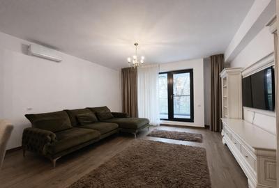 Apartament cu 3 camere semidecomandat, mobilat în Floreasca