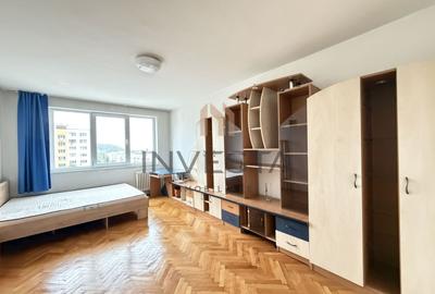 Apartament cu 2 camere decomandate si priveliste spre oras, Grigorescu - 1