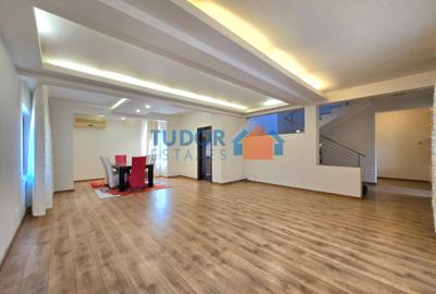 Spacious 3-Bedroom villa - 400sqm Garden - Walking Distance from British School - 5