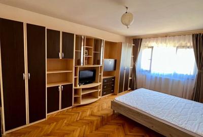 Apartament cu o cameră - Zona Nufarul - 1
