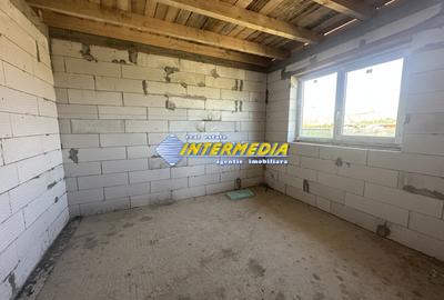 Casa in Rosu Teren 570 mp sau 1134 mp Terasa mare imprejmuit Barabant Alba - 12