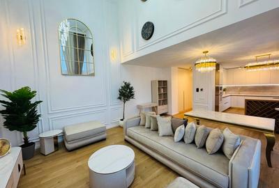 Apartament cu 3 camere semidecomandat, mobilat în Pipera