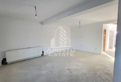 Jumatate de duplex nou cu 4 camere,Parta - 13
