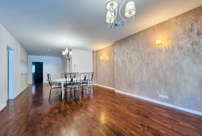 Apartament cu 3 camere decomandat, mobilat în Pipera