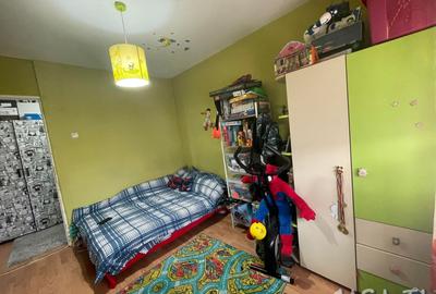 Apartament 3 Camere, Etaj 4, Strada 23 August - 4
