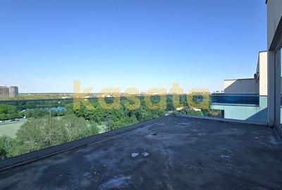 Apartament cu 4 camere semidecomandat în Floreasca