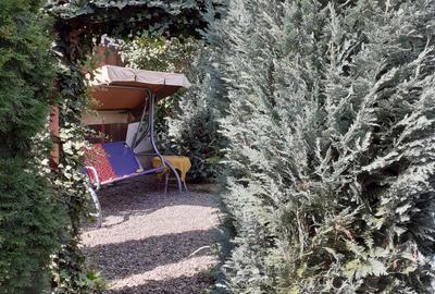 Vand casa P + M, cu 5 camere in zona 7 Noiembrie - 10