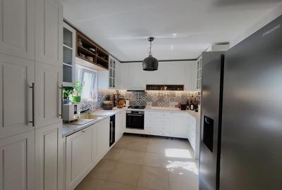 Vilă superbă,  tip duplex, zona  Iancu Nicolae. - 9