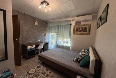 Casa, P+E+M, 170 mp, Zona Ford - 9