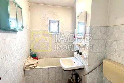 Str. Neagoe Voda, 3 camere, etaj 3, Bacau - 10
