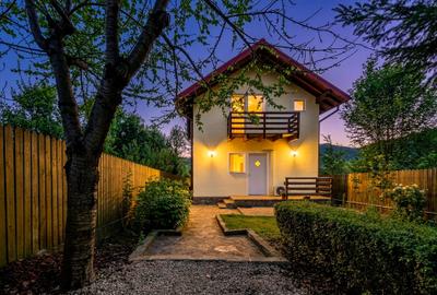 Căsuța din povești, mobilata complet, Comarnic - 1