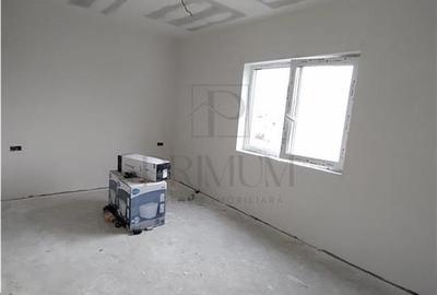 Duplex individual - personalizare interioara - 5 camere - 8