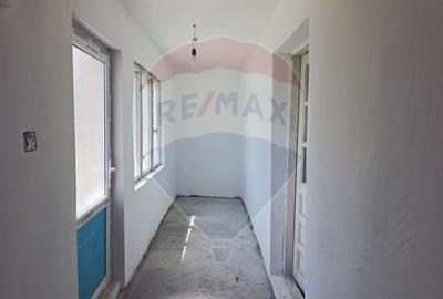 Casa de vanzare in sat Botesti, com. Ungureni, jud. Bacau. - 4