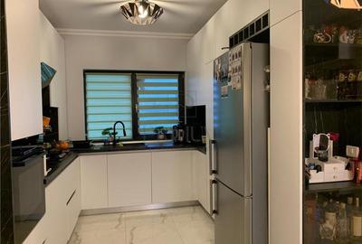 Duplex mobilat utilat - teren generos - foisor - 2