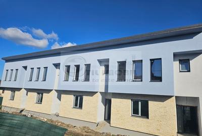 Apartament 3 camere dispus pe 2 niveluri - 1