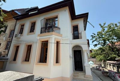 Apartament cu 5 camere decomandat, mobilat în Ultracentral