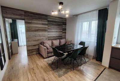 Apartament cu 3 camere semidecomandat, mobilat în Tractorul