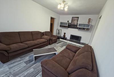 Piata Minis | 2 Camere | Decomandat | Parcare | Renovat - 1