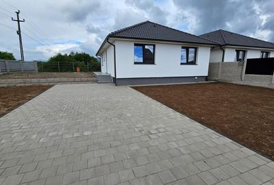 Case individuale la cheie, pe un singur nivel – Cartier Partos, Alba Iulia - 1