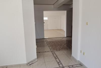 Vila S+P+1 teren=1438 mp, 367mp construiti Varsatura - 12