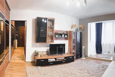 Apartament 3 camere în zona STRADA RETEZAT - 3
