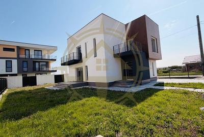 DOM00341 - Vila de vanzare langa padurea Corbeanca - 1