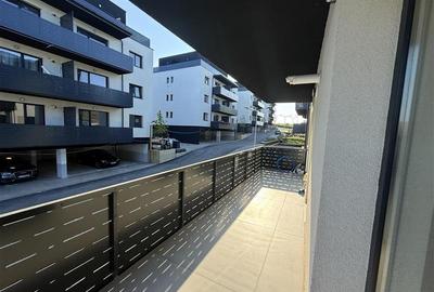 Apartament 3 camere zona Petrom prima inchiriere - 4