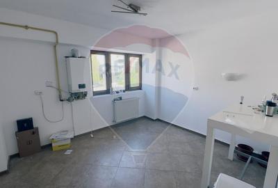 2 camere, central, A.I Cuza ideal pentru firmă, liber - 7