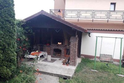 Vanzare Casa  - Vila - Prelungirea Ghencea - Margelelor - teren 300mp -  235000E - 3