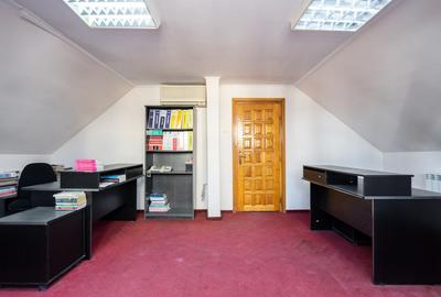 Vila 16 Camere de vanzare Unirii Primaria Sector 3 - 21