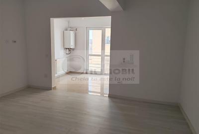 Apartament cu 3 camere decomandat în Valea Lupului