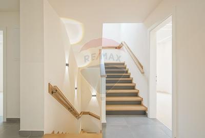 La poalele Tâmpei — vilă contemporană în Schei - 7