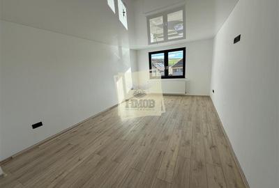 Casa cu 4 camere si 3 bai pretabila birouri in Sura  Mare - 3