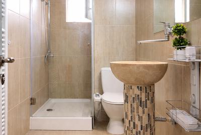 2 camere de închiriat | Delfinariu | În vilă | Mobilat și utilat - 7