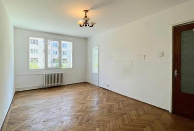 Apartament cu 3 camere decomandat în Nicolae Grigorescu