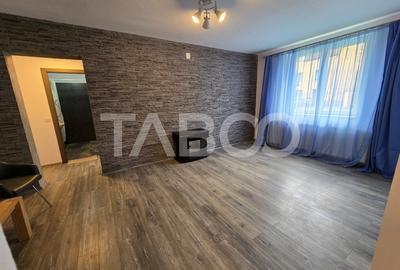 Apartament cu 2 camere semidecomandat, mobilat în Ștrand