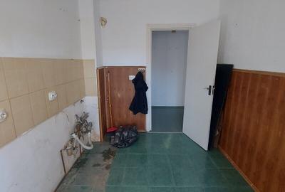 Apartament cu trei camere Pitesti-Arges - 6