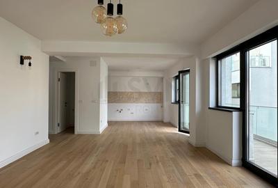 REA1019446 Apartament cu 3 camere singur pe etaj Polona - 1