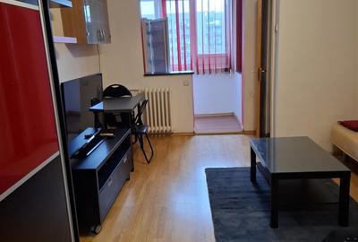 Garsoniera de inchiriat in Titan - 1