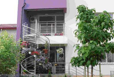 Bloc 4 apartamente - Demisol + Parter + 2 Etaje - 600mp - 2